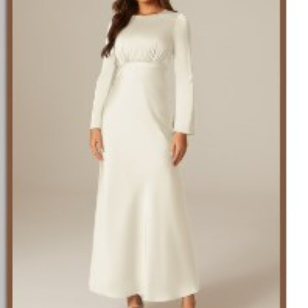 BRAND NEW/Never worn: AW Bridal -  Ivory Satin Ginevra Dress